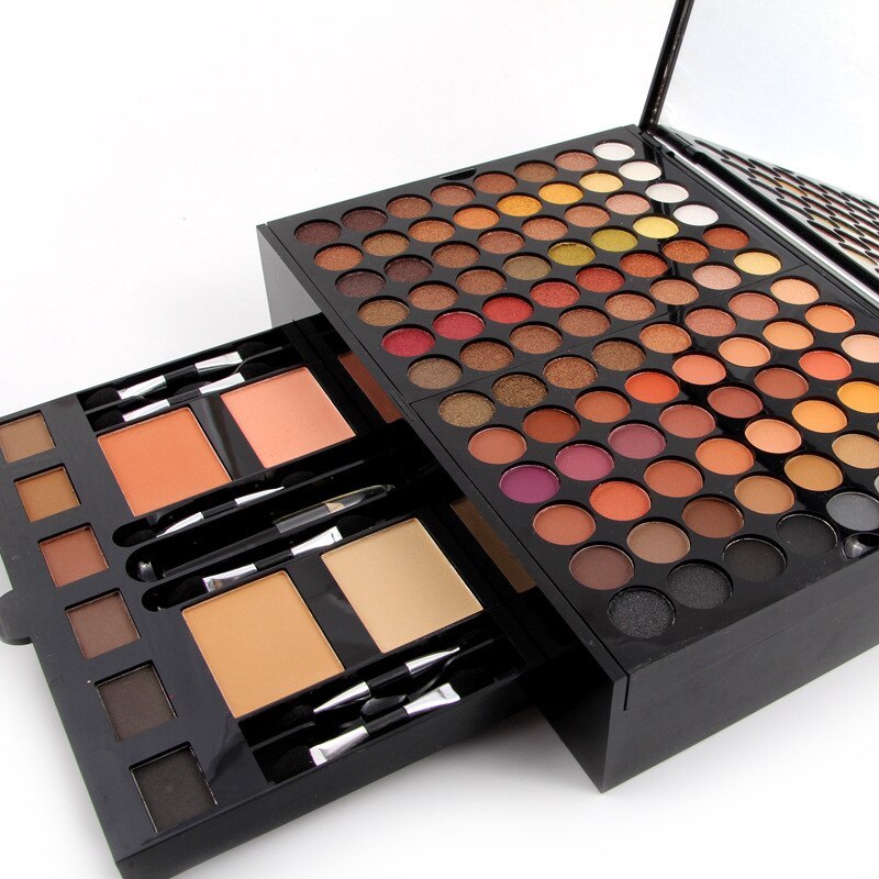 Piano-Shaped Makeup Palette – 180 Colors