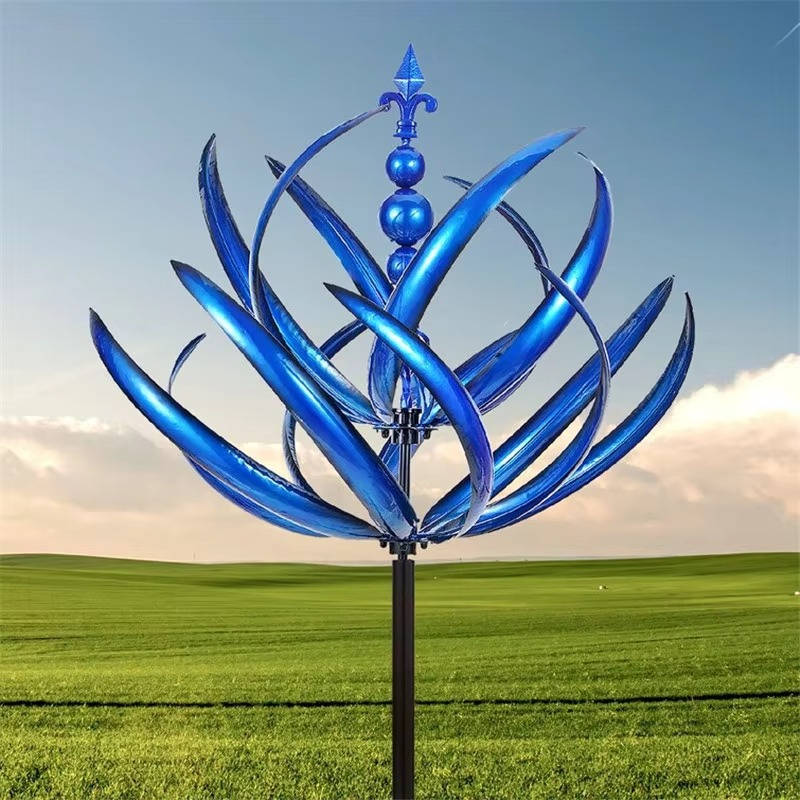 Elegant Metal Wind Spinner - Home & Garden Decor