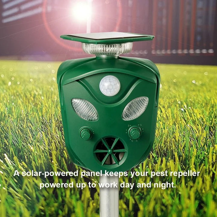 360° Solar-Powered Ultrasonic Animal Deterrent - Outdoor & Pest Control (view 3)